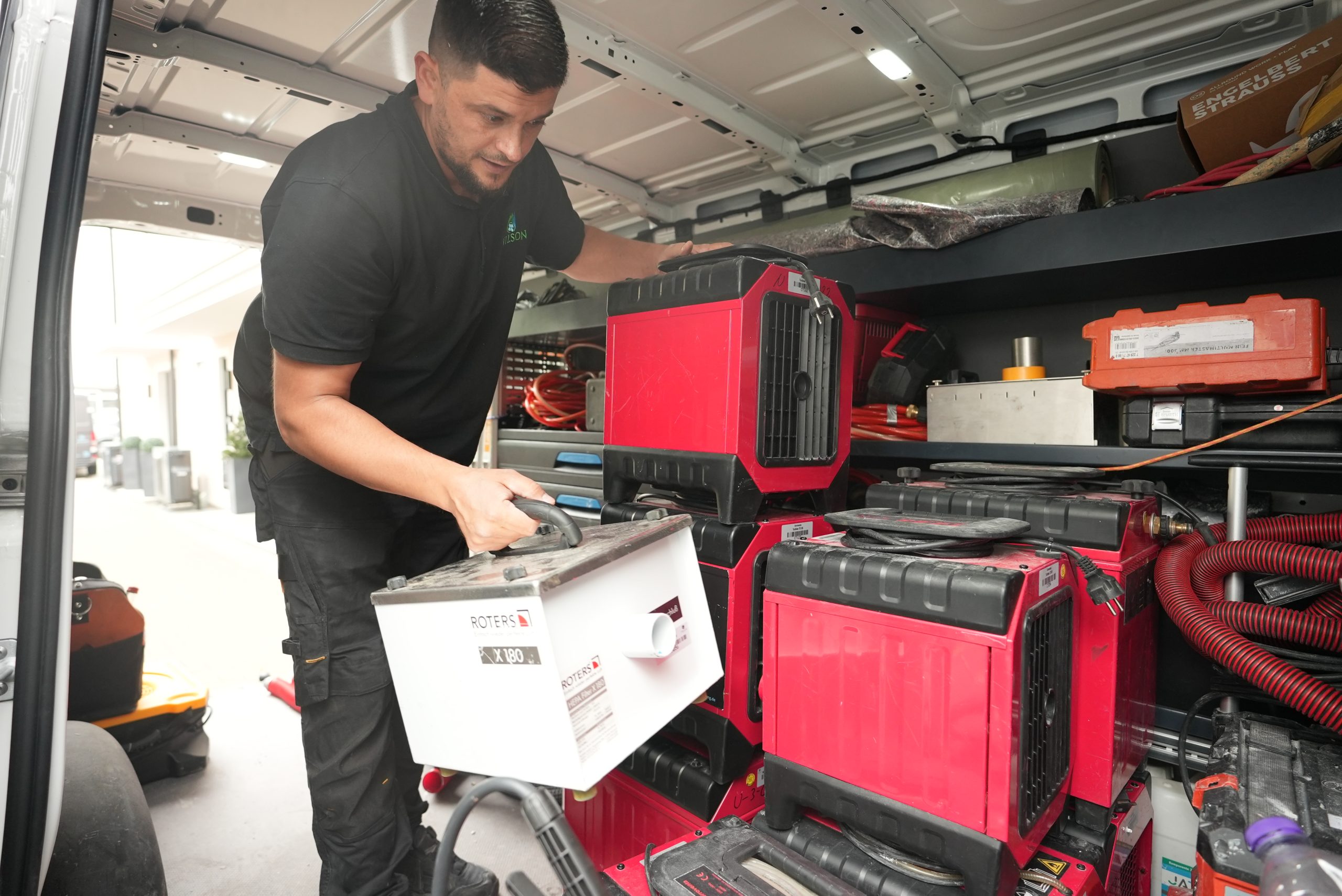Unser Team und Equipment im Einsatz in Frechen